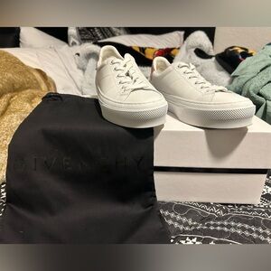 Givenchy City Sport Lace up Sneakers